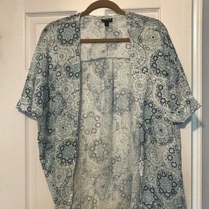 Torrid blue and white shrug